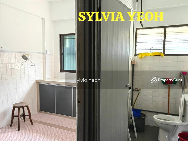 GROUND FLOOR SHOP LOT at Jalan Patani, Penang