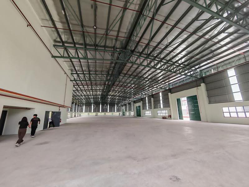 Factory for Rent in Setia Tropika (Johor Bahru) - Adam Lee - Interior - PropertyGuru.com.my