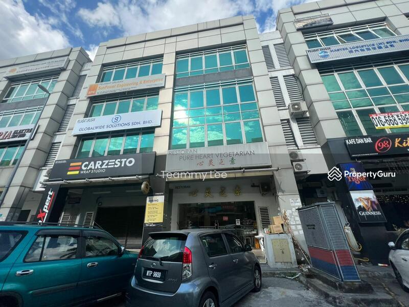 4 sty Shop, Bandar Puteri, IOI Mall, Tesco Puchong,Setia Walk,AEON Big