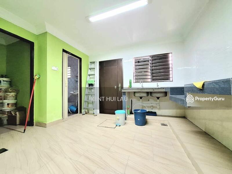 2-storey Terraced House for Sale in Taman Lestari Putra (Seri Kembangan) - KENT HUI LAU - PropertyGuru.com.my