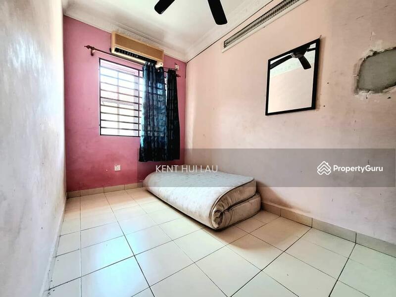 2-storey Terraced House for Sale in Taman Lestari Putra (Seri Kembangan) - KENT HUI LAU - PropertyGuru.com.my
