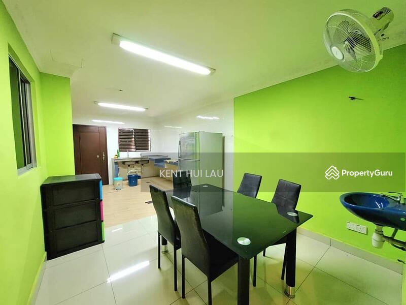 2-storey Terraced House for Sale in Taman Lestari Putra (Seri Kembangan) - KENT HUI LAU - PropertyGuru.com.my