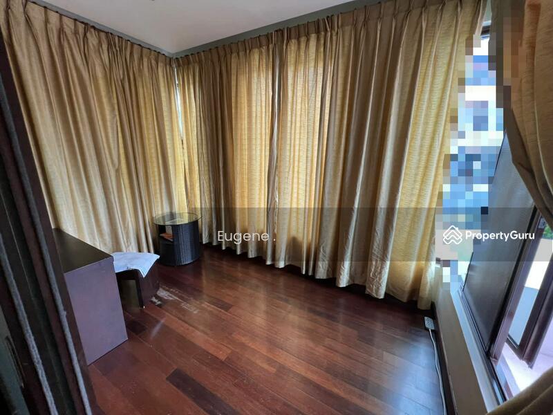 For Sale - Davinia