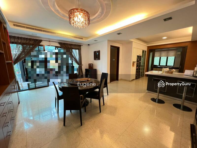 For Sale - Davinia