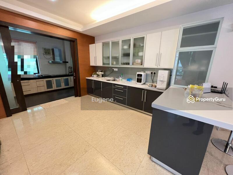 For Sale - Davinia