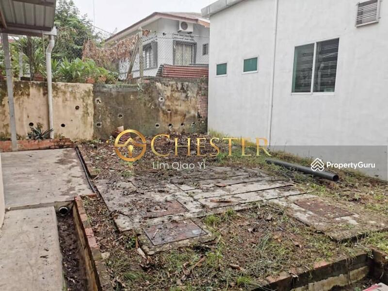 Untuk Dijual - Double Storey Semi D Jalan Redap, Taman Sri Rahmat, 83700 Yong Peng, Johor.