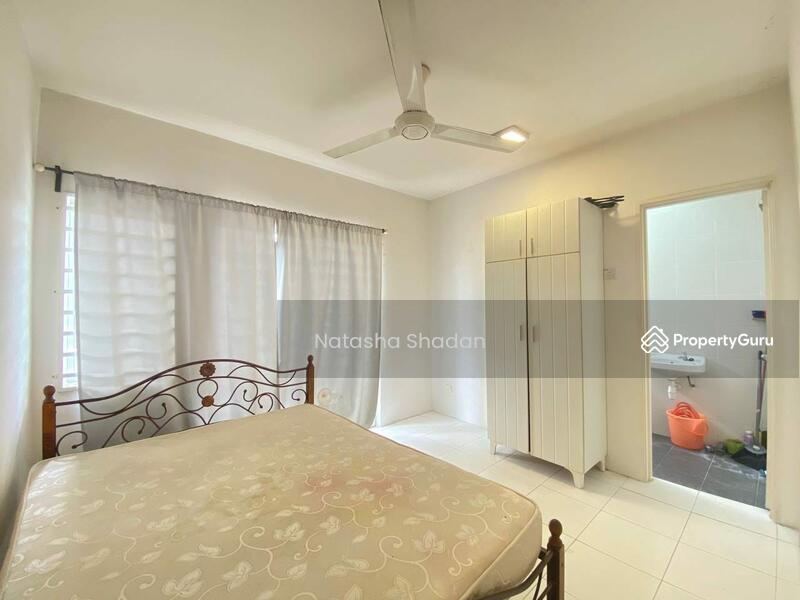 For Sale - TOWNHOUSE PEARL VILLA @ SP 4 BANDAR SAUJANA PUTRA