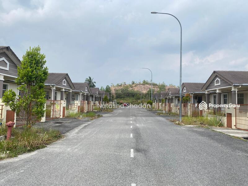 1-storey Terraced House for Sale in Kapar (Selangor) - Natasha Shadan - PropertyGuru.com.my