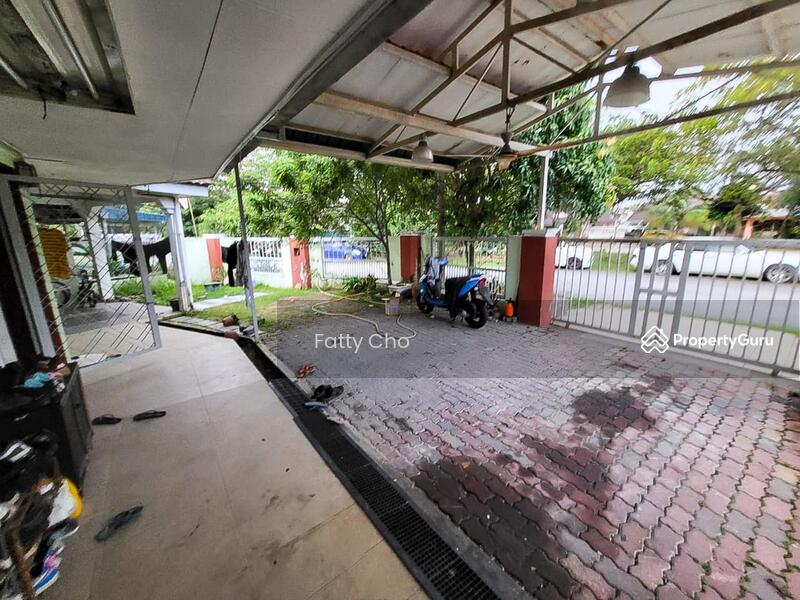 Taman Velox Single Storey Corner Lot, Rawang, Selangor, 3 Bedrooms