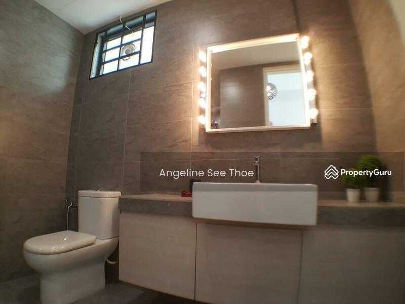 For Sale - Woodsbury Suites
