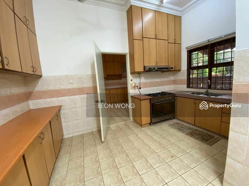 For Rent - Bungalow at Mutiara Damansara