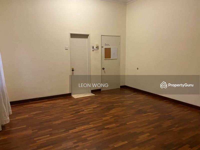 For Rent - Bungalow at Mutiara Damansara