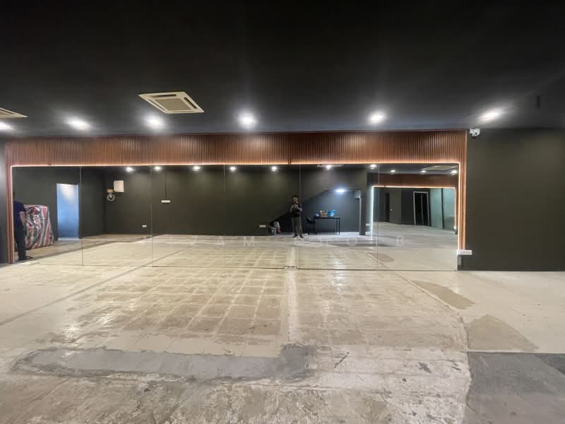 Shop for Sale in Gombak (Kuala Lumpur) - Nizam Shoib - PropertyGuru.com.my