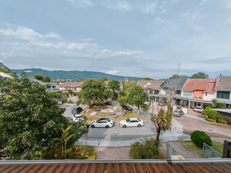 Rumah Teres 2.5 Tingkat untuk Dijual di Valencia (Sungai Buloh) - Pinky Choong - PropertyGuru.com.my