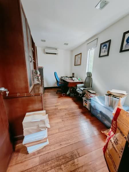 Rumah Teres 2.5 Tingkat untuk Dijual di Valencia (Sungai Buloh) - Pinky Choong - PropertyGuru.com.my