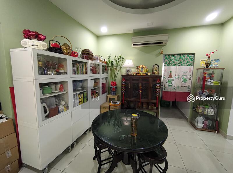 Terraced House for Sale in Kota Kemuning (Shah Alam) - J J - PropertyGuru.com.my