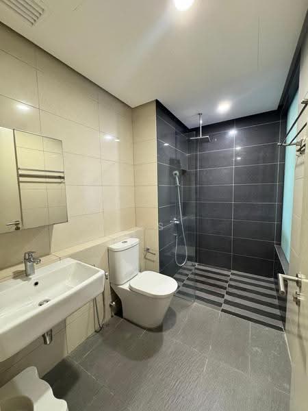 Service Residence for Rent at Paloma @ Tropicana Metropark - Cs Chua - Bathroom - PropertyGuru.com.my