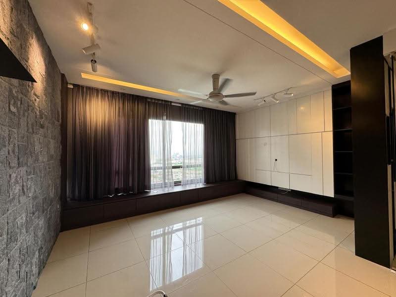 Service Residence for Rent at Paloma @ Tropicana Metropark - Cs Chua - Living Room - PropertyGuru.com.my