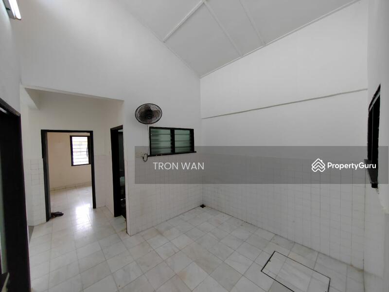 Rumah Teres 1 Tingkat untuk Disewa di SS14 (Subang Jaya) - Tron Wan - PropertyGuru.com.my