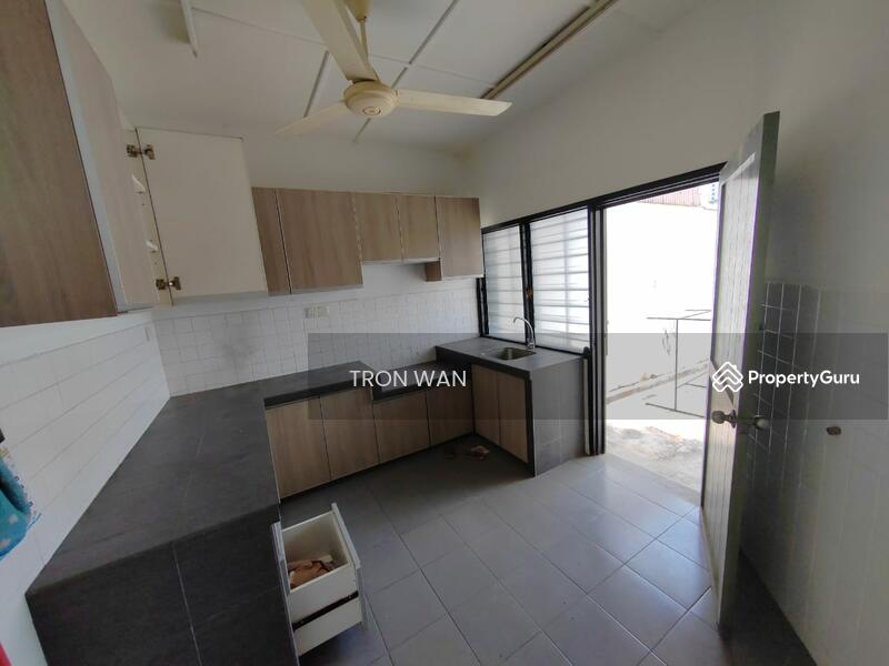 Rumah Teres 1 Tingkat untuk Disewa di SS14 (Subang Jaya) - Tron Wan - PropertyGuru.com.my