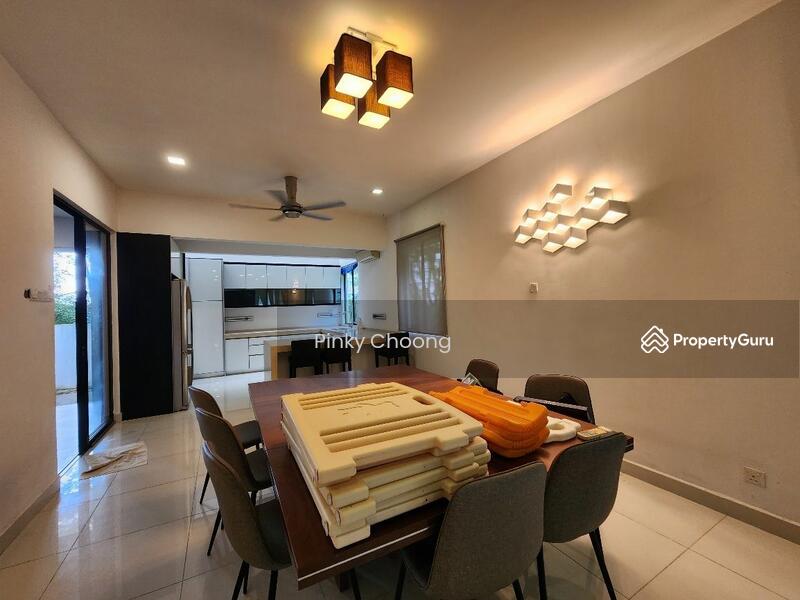 Untuk Dijual - Terrace house at Valencia