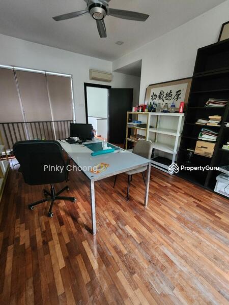 Untuk Dijual - Terrace house at Valencia