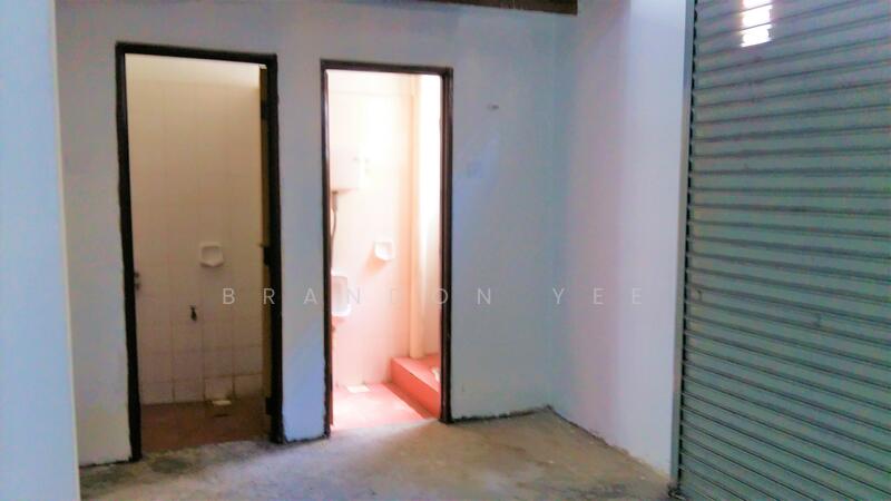 For Rent - Ground Floor Shop Lot, Puncak Jalil, Seri Kembangan