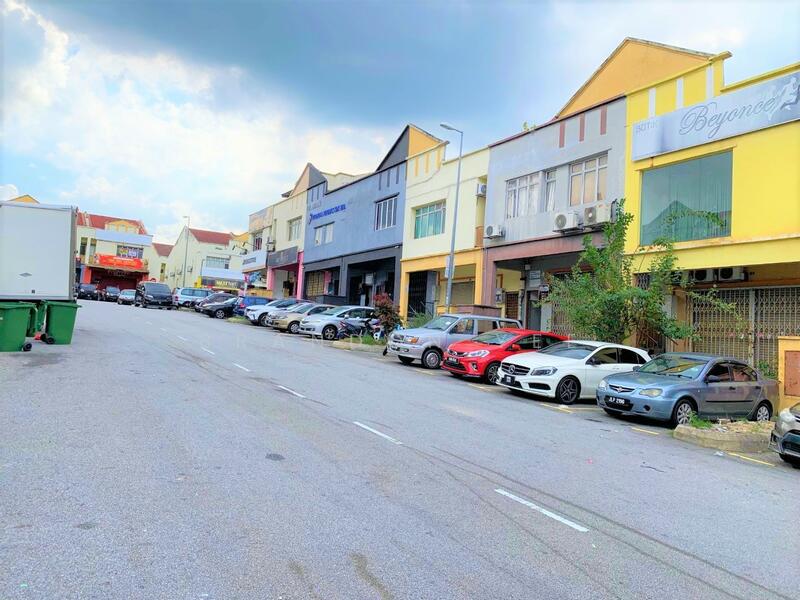 For Rent - Ground Floor Shop Lot, Puncak Jalil, Seri Kembangan
