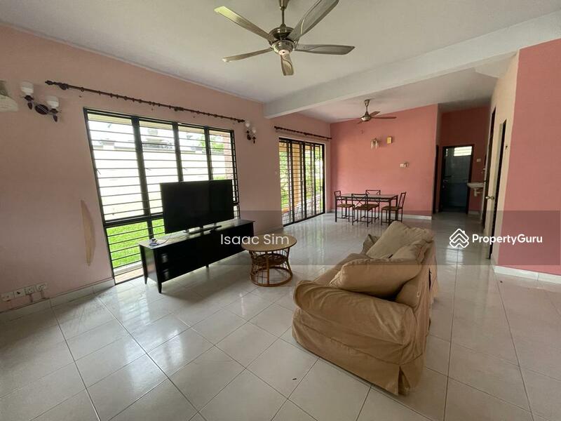 Rumah Teres untuk Disewa di Country Heights (Kajang) - Isaac Sim - PropertyGuru.com.my