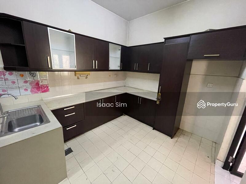 Rumah Teres untuk Disewa di Country Heights (Kajang) - Isaac Sim - PropertyGuru.com.my