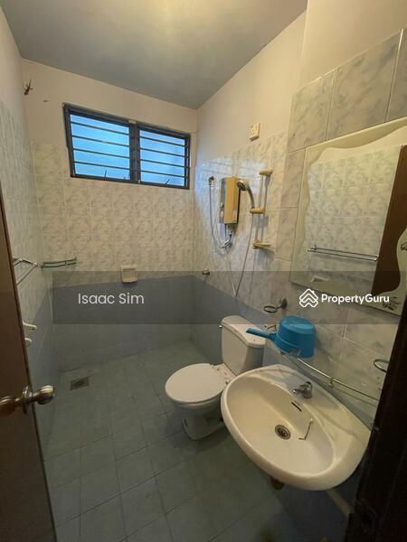 Rumah Teres untuk Disewa di Country Heights (Kajang) - Isaac Sim - PropertyGuru.com.my