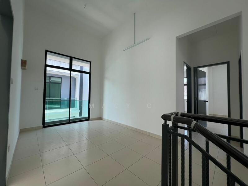 Untuk Dijual - Semi-D house at Cheng