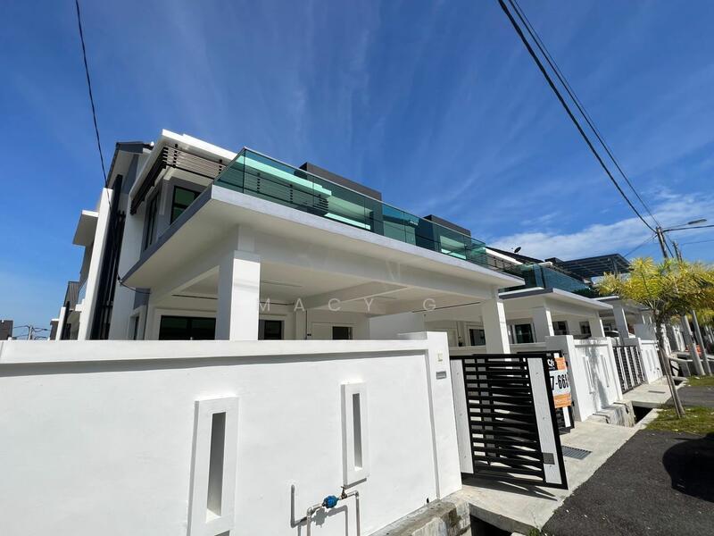 Untuk Dijual - Semi-D house at Cheng