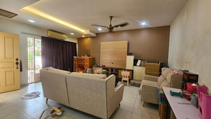 Rumah Teres 2-Tingkat untuk Dijual di Sunway Kayangan (Shah Alam) - Joey Koh - Living Room - PropertyGuru.com.my