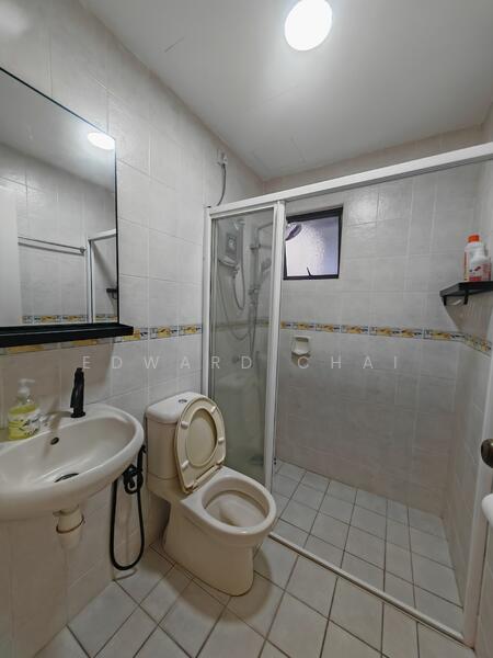 Untuk Disewa - Pelangi Utama