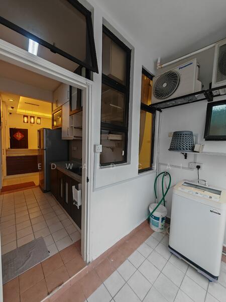 Untuk Disewa - Pelangi Utama