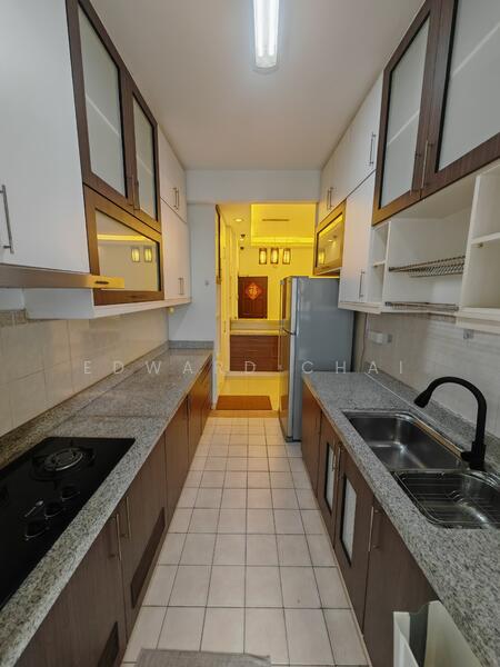 Untuk Disewa - Pelangi Utama