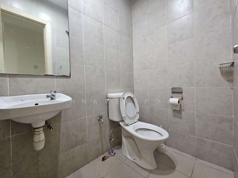 Service Residence for Sale at One Residency - Annabel Poh - Bathroom - PropertyGuru.com.my