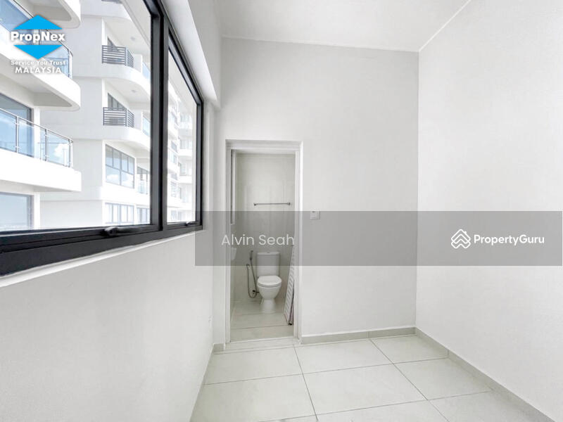 Royal Strand @ Country Garden Danga Bay - 4