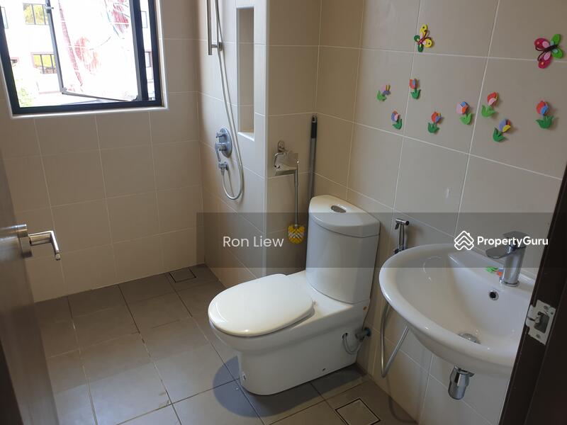 Rumah Teres 3 Tingkat untuk Dijual di Puchong (Selangor) - Ron Liew - PropertyGuru.com.my