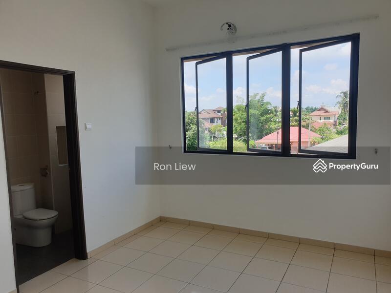 Rumah Teres 3 Tingkat untuk Dijual di Puchong (Selangor) - Ron Liew - PropertyGuru.com.my
