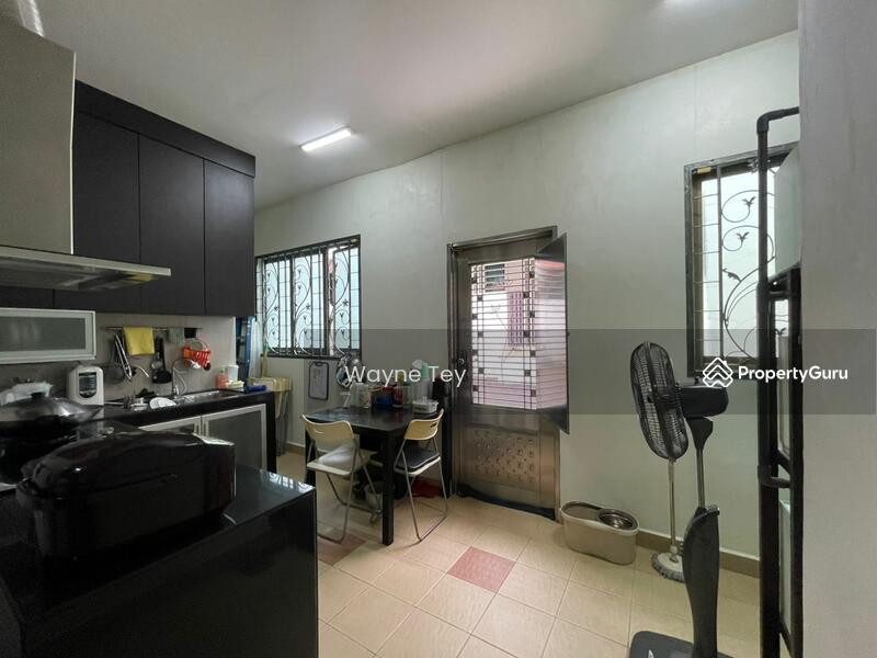 Untuk Dijual - Taman Molek Grove Johor Jaya Johor Bahru