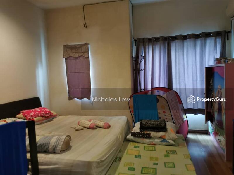 Bayan Villa, Seri Kembangan untuk SALE , Taman Bukit Serdang