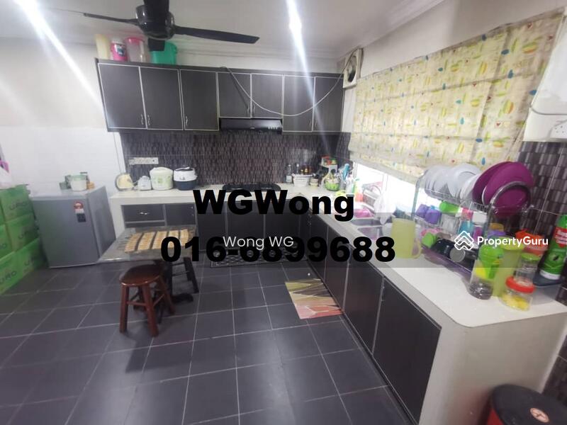 Untuk Dijual - Emerald West