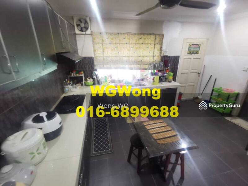 Untuk Dijual - Emerald West