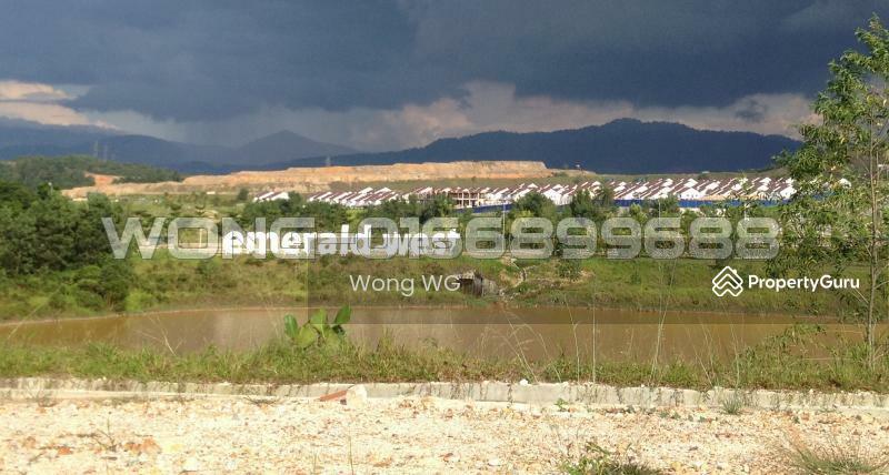 Untuk Dijual - Emerald West
