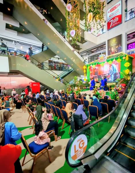 Shop for Rent in Pudu (KL City Centre) - Jacqueline Mar - Interior - PropertyGuru.com.my
