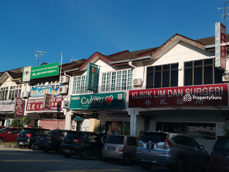 Please whatsapp/call 0175655688