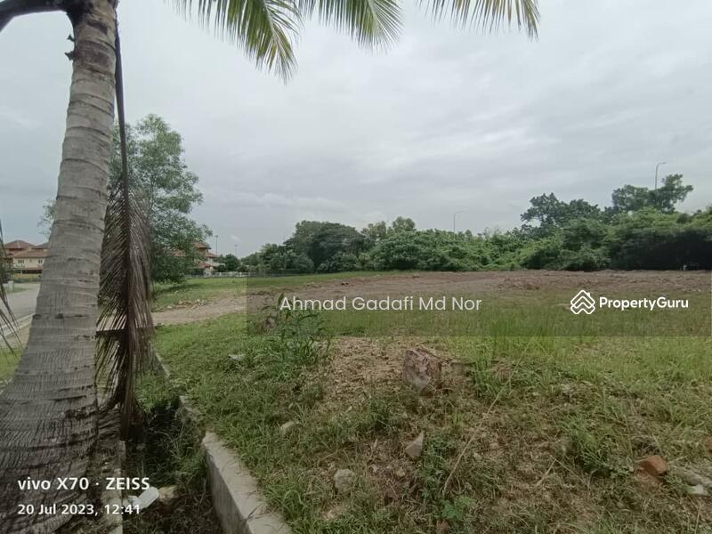Untuk Dijual - Bungalow Lot 9300 sqft at Jalan Platinum Seksyen 7 Shah Alam Non Bumi Lot