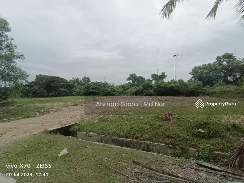 Untuk Dijual - Bungalow Lot 9300 sqft at Jalan Platinum Seksyen 7 Shah Alam Non Bumi Lot